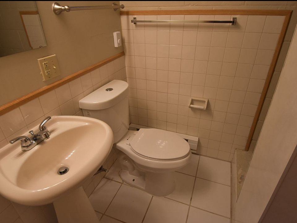 1st image of 4244 Stinson Blvd NE #22