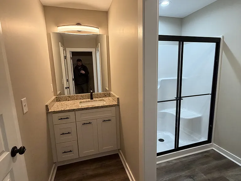 620 W Bell St — Photo 15