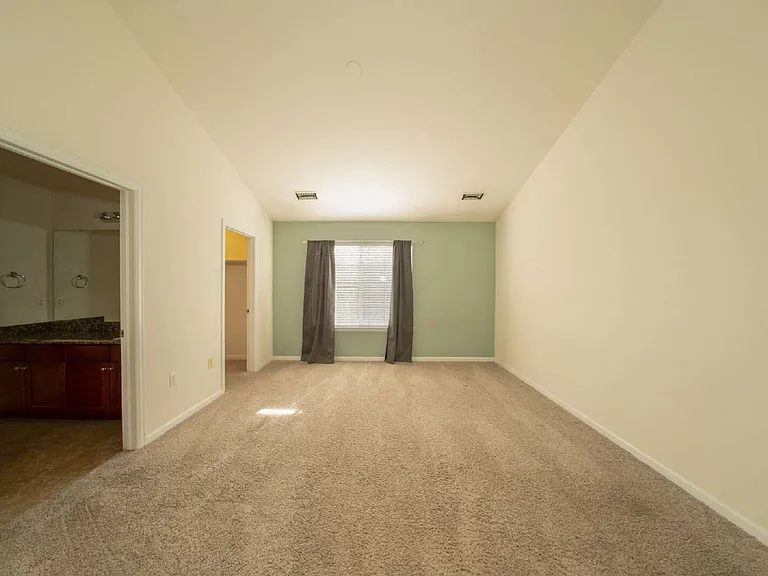 12780 Ivanhoe St — Photo 15