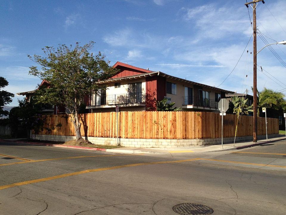 1st image of 820 Camino Corto APT 5