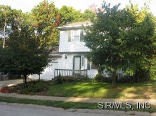 4419 Delta Queen Ln, Godfrey, IL 62035