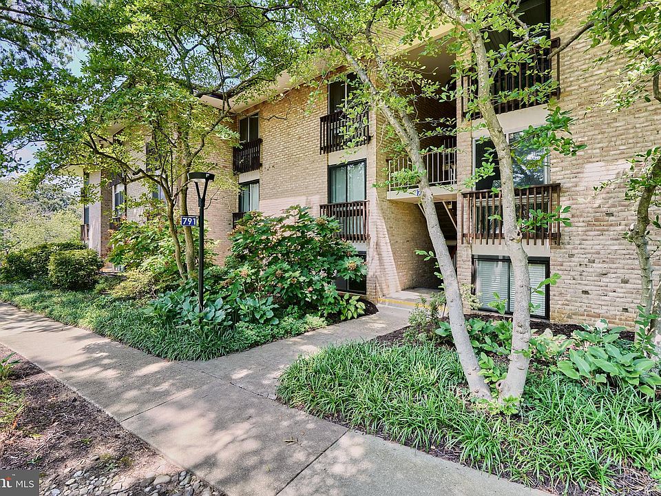1st image of 791 Fairview Ave APT D