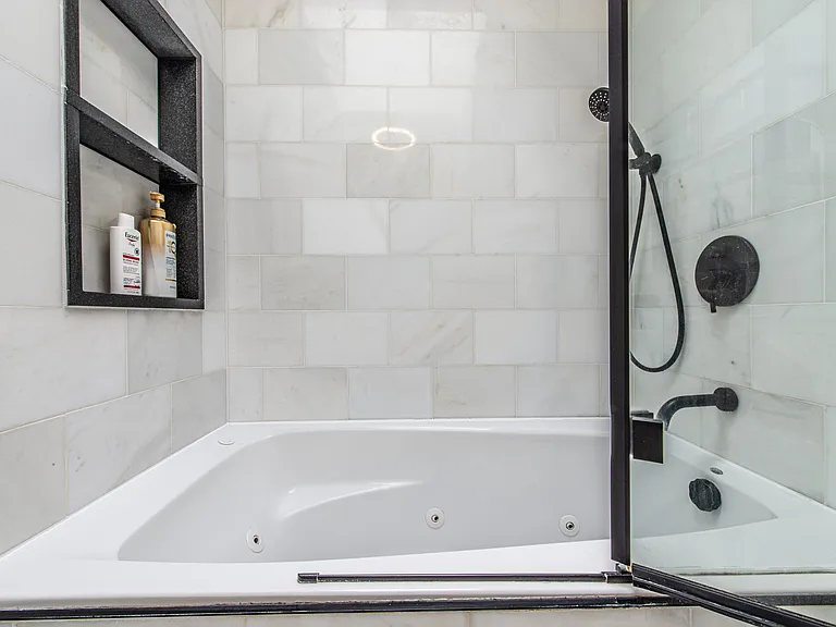 2707 N Halsted St #3 — Photo 33