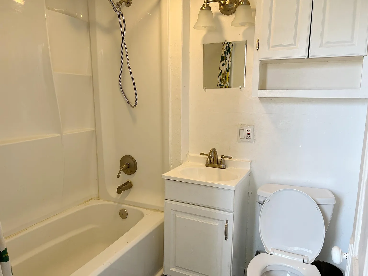 2 bed, 900 sqft, $1,450 — Photo 3