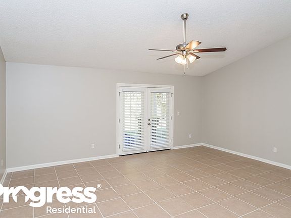 5th image of 8444 W Staplehurst Dr
