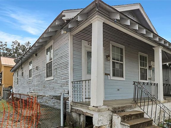 3rd image of 2334-36 N Miro St