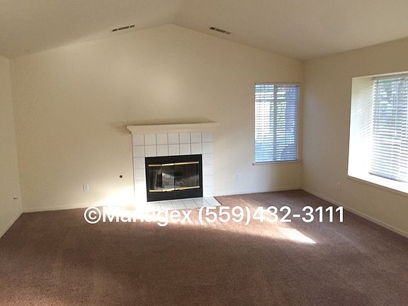 2nd image of 776 W Indianapolis Ave