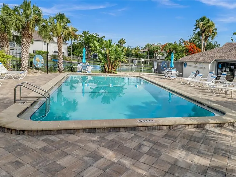 17452 Woodland Trace Dr — Photo 24