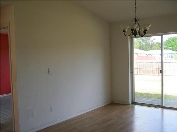 4th image of 7106 Citrus Park Blvd