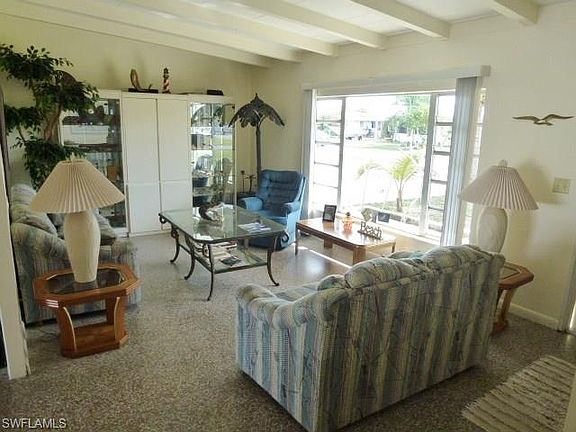 3rd image of 4732 Flamingo Dr