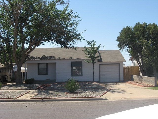 1st image of 2607 W Kentucky Ave