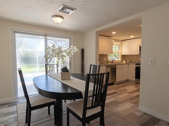 5th image of 2921 Stoneland Ln