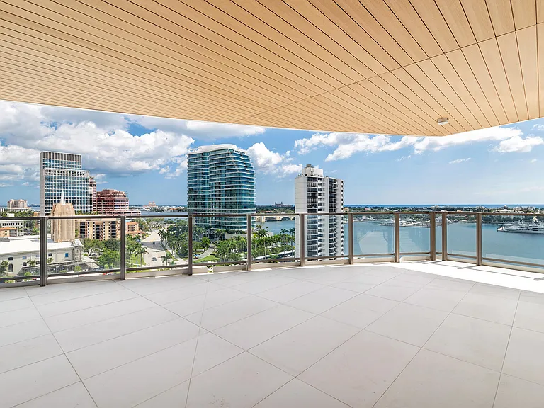 1333 S Flagler Dr #901 — Photo 16