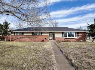 1702 N Saint Clair Ave, Wichita, KS 67203