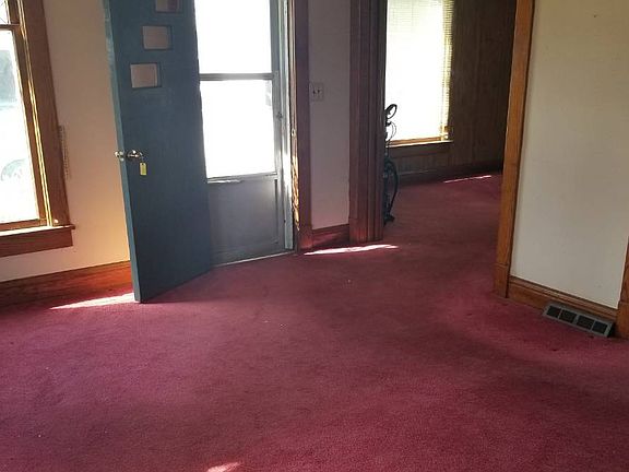 4th image of 315 N F St