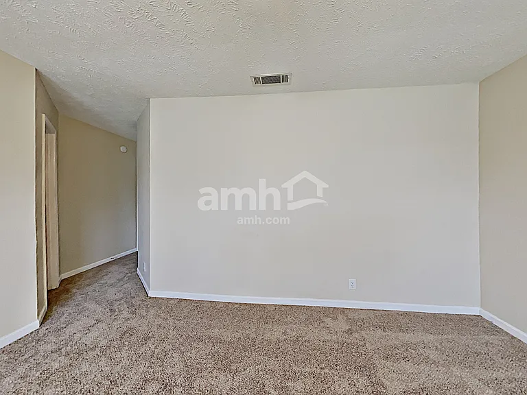 5507 Middlebury Dr — Photo 14