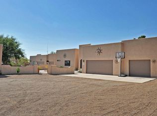 3977 E Songbird Ln, Tucson, AZ 85739