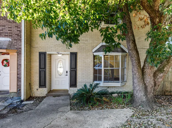 147 Valencia Dr, Fort Walton Beach, FL 32547