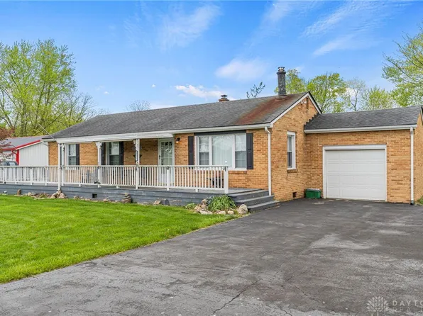 4697 Byron Rd, Fairborn, OH 45324