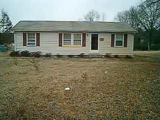 1st image of 739 Dodd St