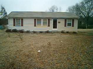 739 Dodd St, Chase City, VA 23924