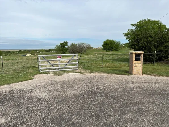 4920 Amis Ave, Joshua, TX 76058