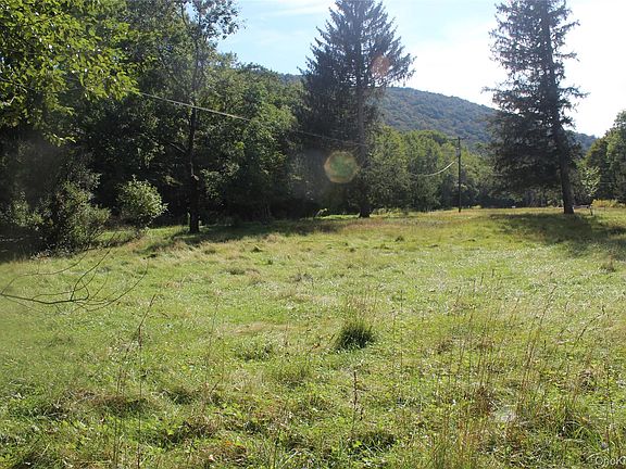 5th image of 51 Wegman Road