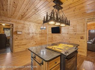 6485 Tucker Rd, Eaton Rapids, MI 48827