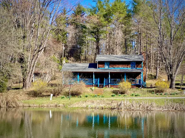 289 Huckleberry Ridge Rd NE, Floyd, VA 24091