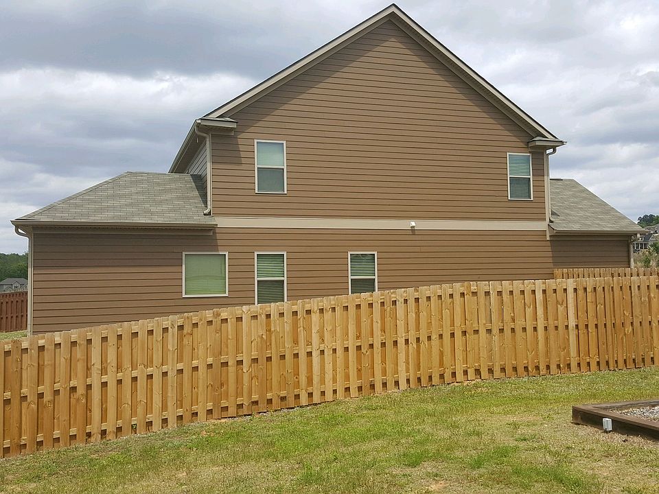 2nd image of 1583 Lexington Lake