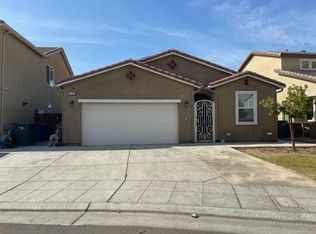 2306 S Paula Ave, Fresno, CA 93725