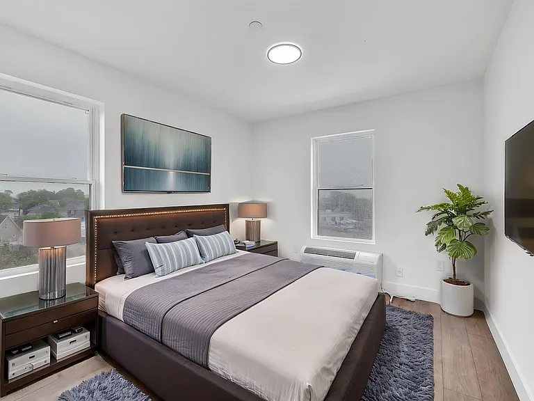 74 Broadway St #1A — Photo 6