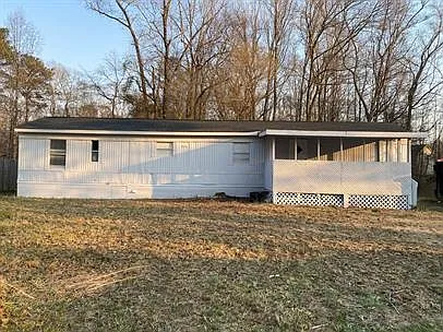 114 Skyland Dr — Photo 2