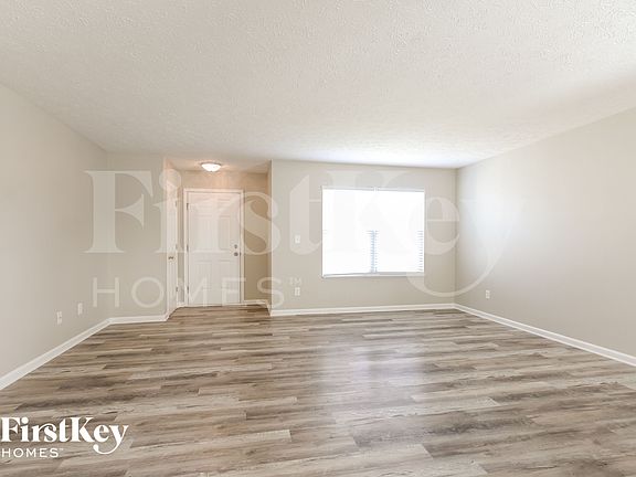 2nd image of 7250 Pipestone Dr