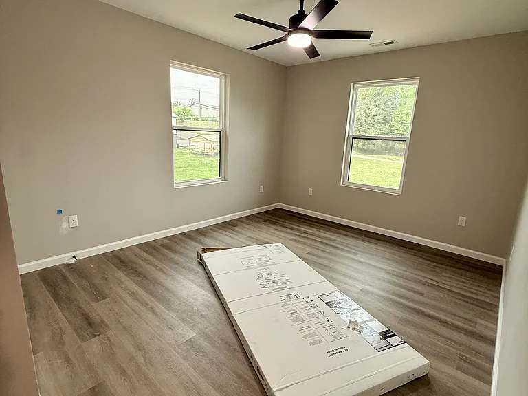 112 Todd St #4 — Photo 11