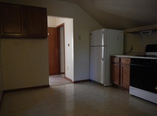 1250 Cedar St #A, Oshkosh, WI 54901