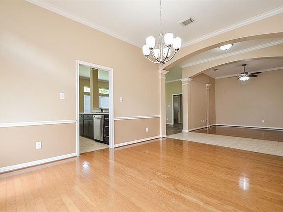 5th image of 1423 Lake Pauline Ct