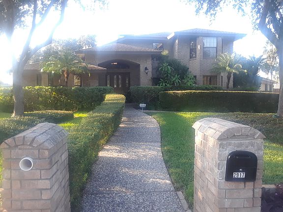 2nd image of 2917 Jacaranda Dr