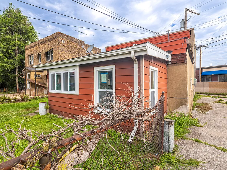 19 Rimbach St #5 — Photo 2