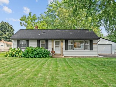 3824 McKnight Rd N, White Bear Lake, MN, 55110