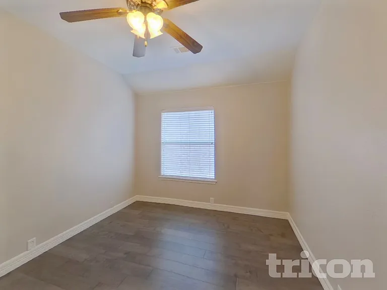 4021 Chinaberry Dr — Photo 12