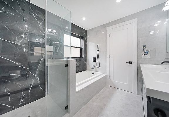 5th image of 123-01 Rockaway Beach Blvd #1