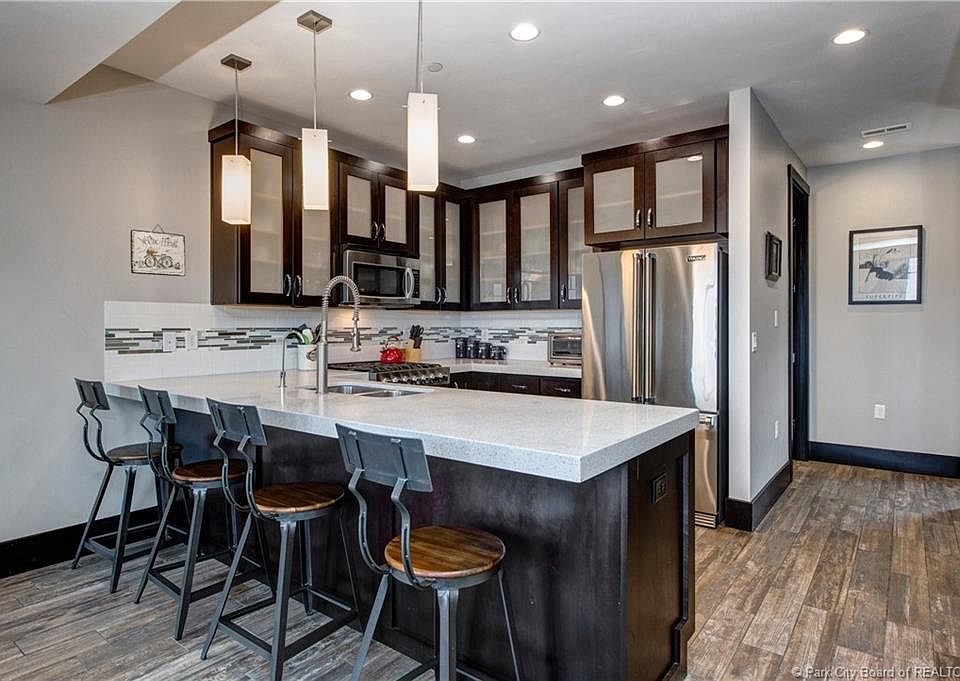 1st image of 3808 Blackstone Dr #23