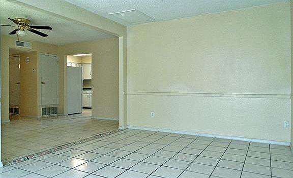 5th image of 8549 Paddlefoot Ln