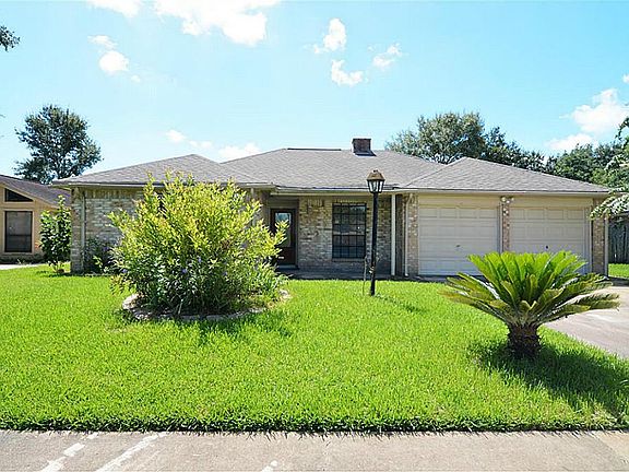 2nd image of 5113 Meadow Place Dr