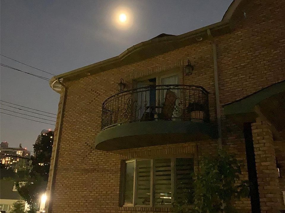 5860 Hewlett St, Little Neck, NY 11362 MLS 3390427 Zillow