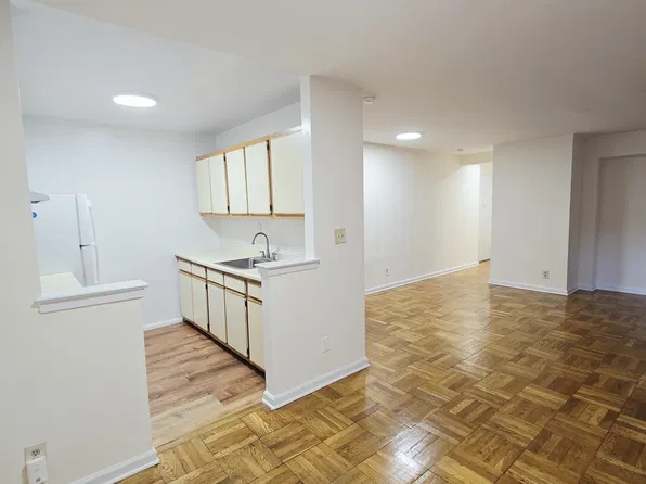 (undisclosed Address), White Plains, NY 10603
