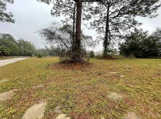 11850 SE 82nd St #3, Morriston, FL 32668