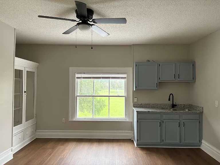 103 Barnhardt Cir #22 — Photo 17