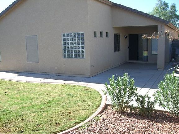 4th image of 1548 W Burgess Ln